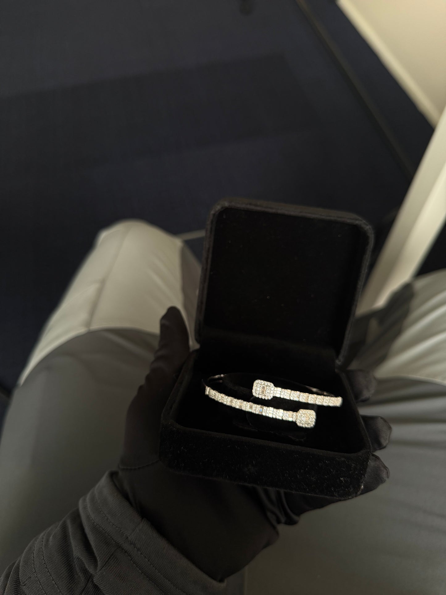 Luxury VVS Baguette Nail Bangle
